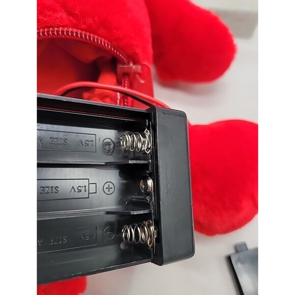 Vintage Smile Happy Face Giggle Plush Red With  Santa Hat 12" NOT WORKING - Picture 15 of 16